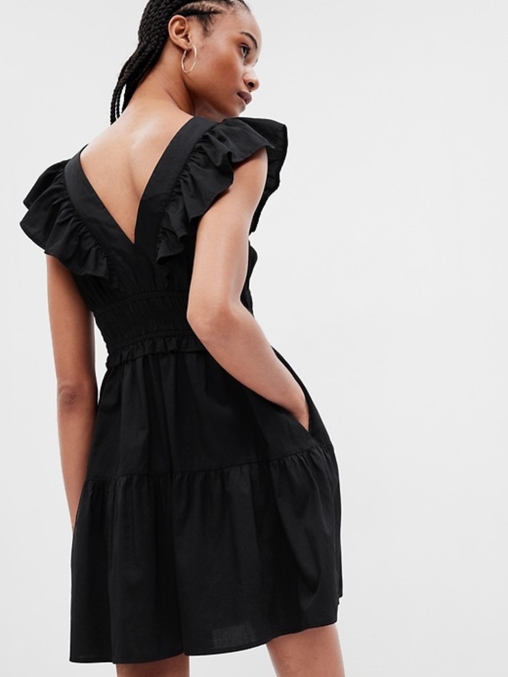 Gap Black Ruffle Mini Dress Women’s Size S Cotton Smocked V-Neck Pockets Summer